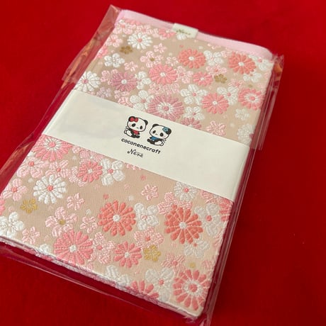 梅柄和紙　4色レインボー🌈の御朱印帳　32山（白菊、黄菊、桃菊、紫菊）バンド付き
