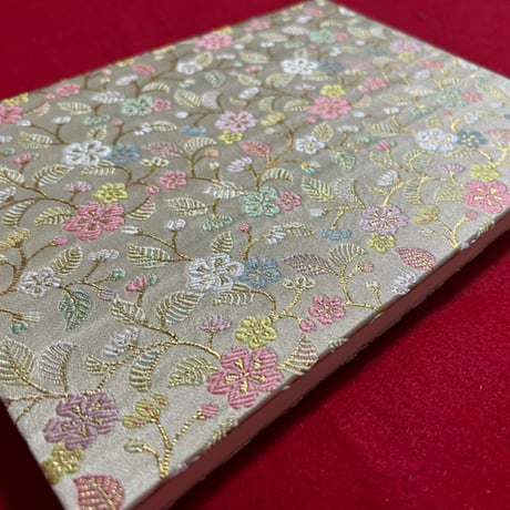 限定1冊10%オフ【🔴予約販売🔴】B5見開き御朱印帳  24山　きなり和紙　neneバンド付き