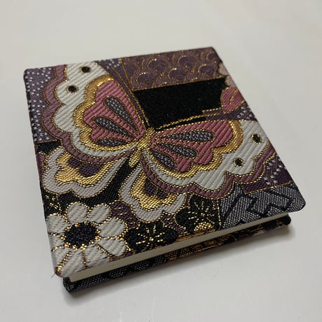【新商品】キューブ 8×8センチ 24山 きなり和紙　バンド付き