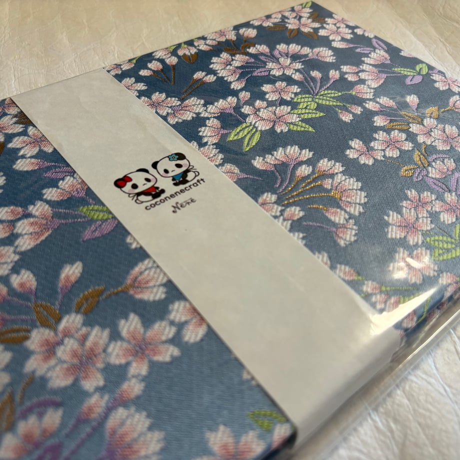 6a054f79717c42a607e29219