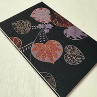 通常御朱印帳　18× 12㍉　白和紙　24山　バンド付き
