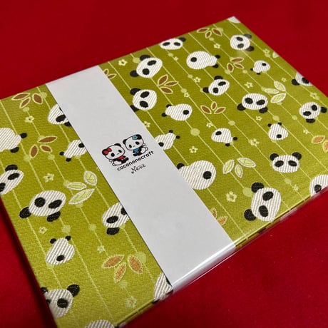 メロンパンなちゃん🍈🐼　B5見開き御朱印帳  24 山　neneバンド付き