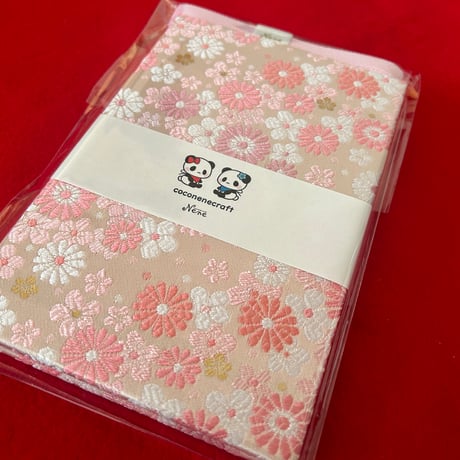 梅柄和紙　4色レインボー🌈の御朱印帳　32山（白菊、黄菊、桃菊、紫菊）バンド付き