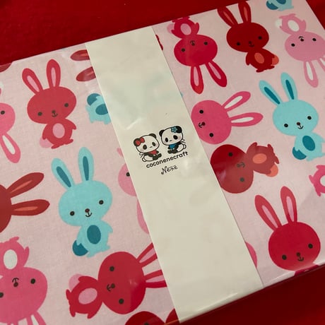 B5見開き御朱印帳　うさぴょん🐰🩷　ピンク和紙     24 山　バンド付き