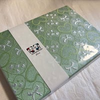 キラキラハートシリーズグリーン B5見開き御朱印帳  24山   きなり和紙  バンド付き
