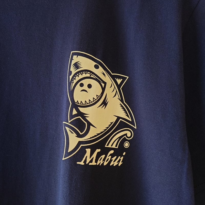 マブイくんinシャーク（ネイビー）左胸プリントも見てね！ | SOUKO