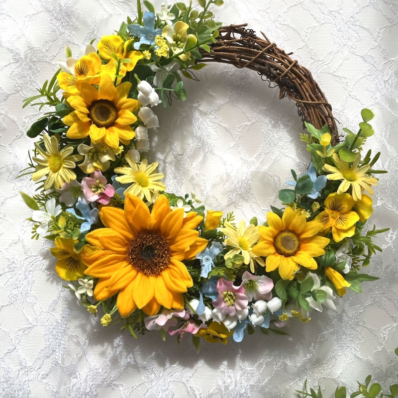向日葵と小花達の夏リース❣️ 造花 玄関 フラワーリース 黄色リース
