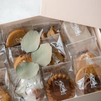 夏ギフト💐bionケーキ＋ 焼き菓子12種box