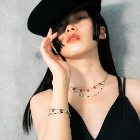 HXXXC LAYERED NECKLACE