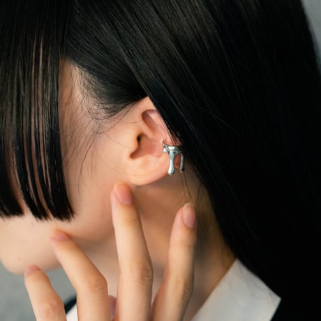 MELTING EARCUFF