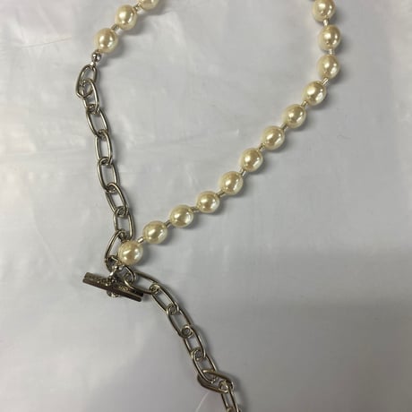 switching necklace