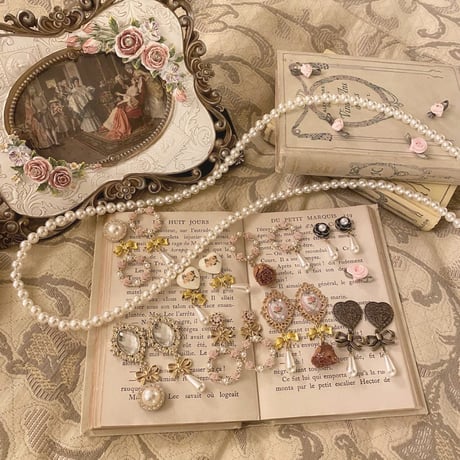 『宝石を閉じ込めて』