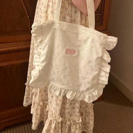 Jacquard frill tote bag
