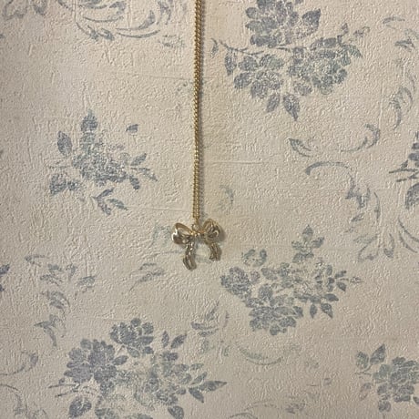 ribbon gold necklace (A)