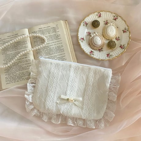 lace frill zipper pouch ②