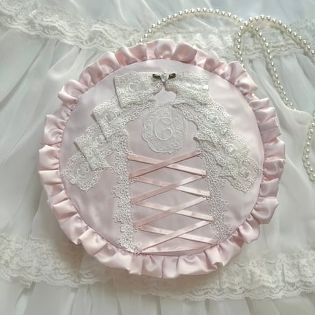 Round shoulder bag