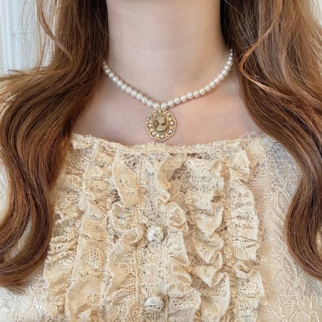 stone cameo necklace