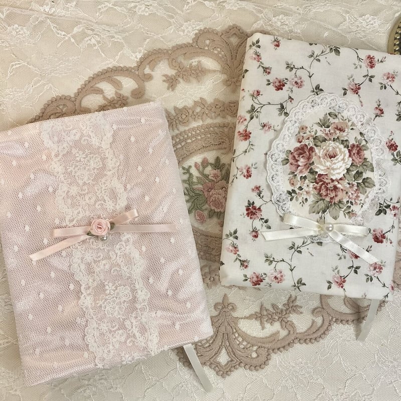 floral white book cover | Chape.