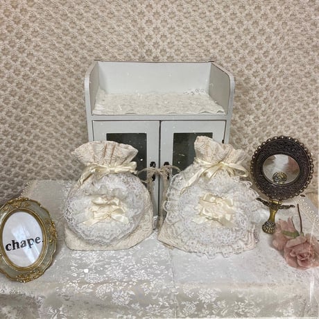 Mini lace drawstring pouch①