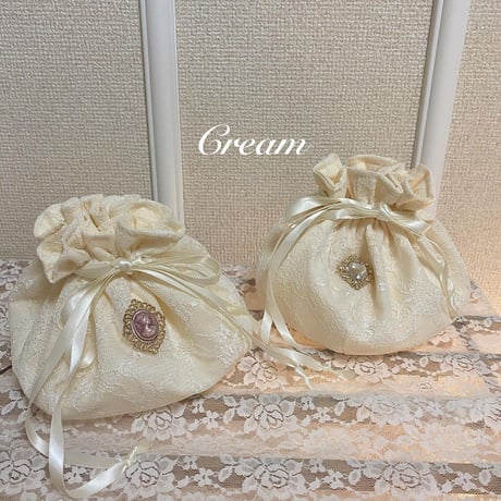 Marshmallow lace drawstring pouch(Cream)