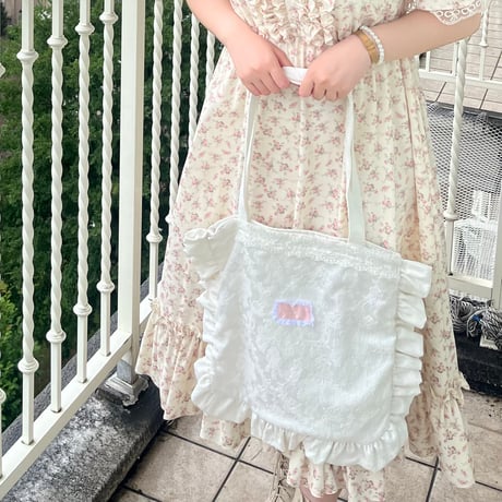 Jacquard frill tote bag