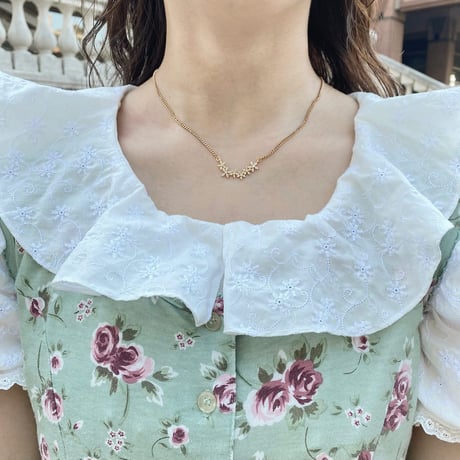 classic necklace