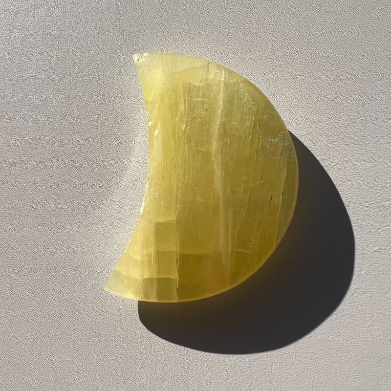 イエローカルサイトのお月さま🌙 | Studio Kururi