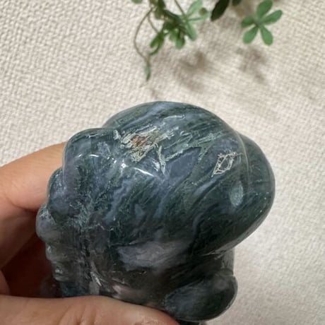 ✨ 「小さな守護竜 〜モスアゲートが宿す大地の力〜」 🦖🌿
