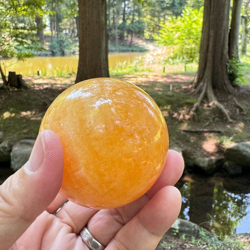 🌼陽だまりの欠片 ─ イエローカルサイトスフィア 吸込まれそうな美