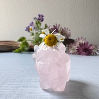 《無垢なるまなざし》ローズクォーツの子羊