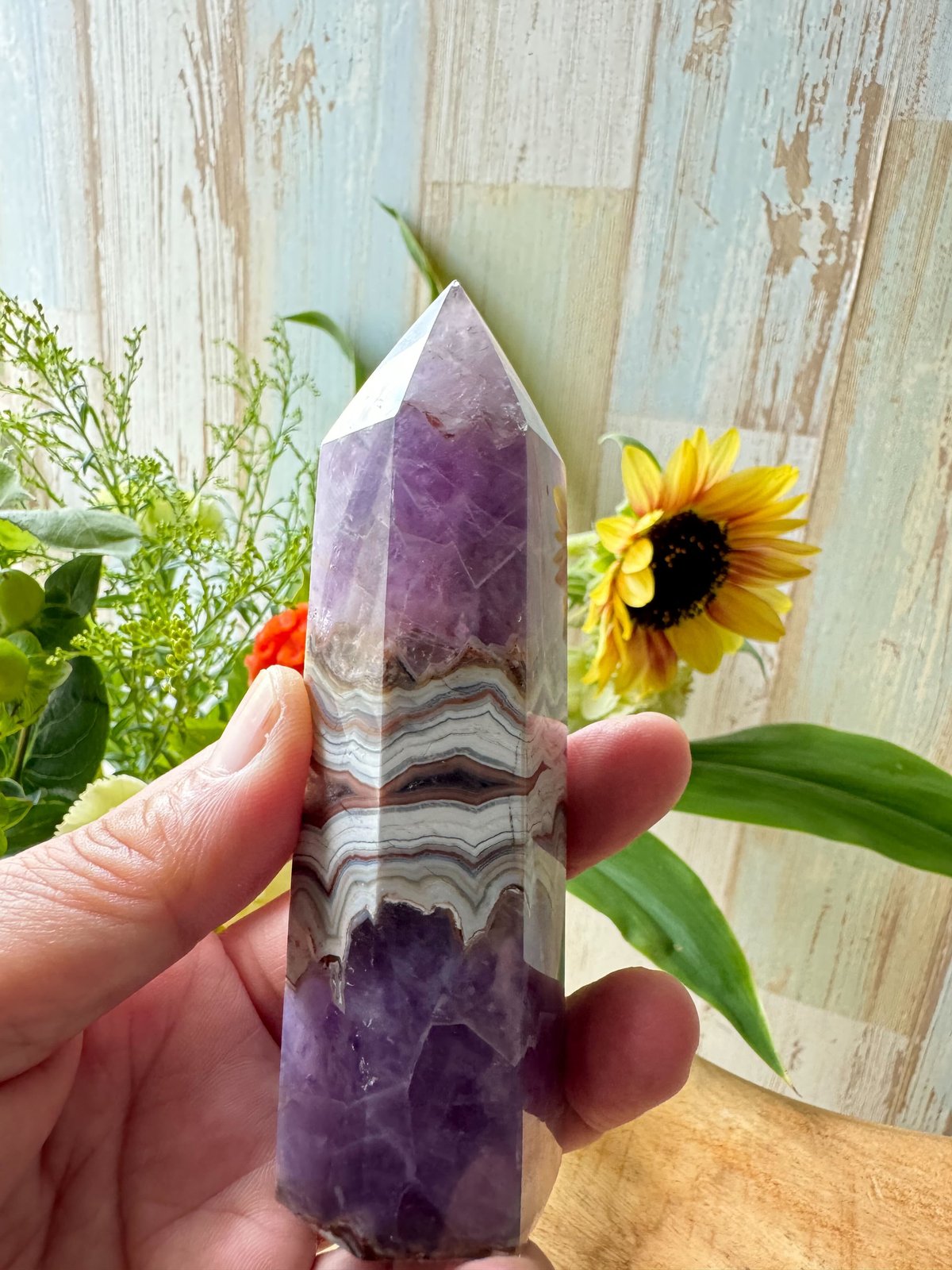 【健康・長寿・子宝】瑪瑙ハートアメジスト⭐️台座付き N72 健康・長寿・子宝】瑪瑙ハートアメジスト⭐️台座付き N72