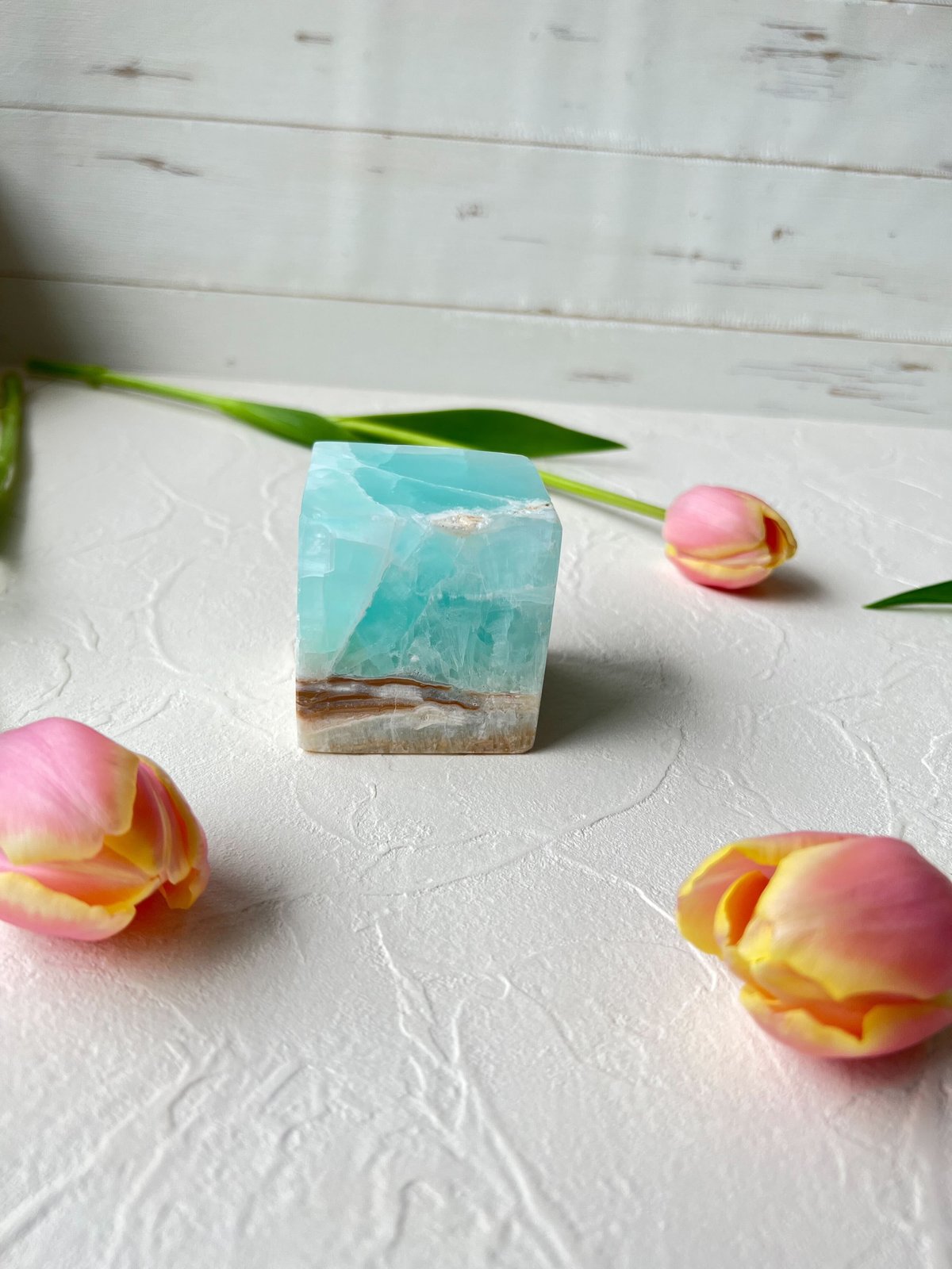 カリビアンブルーカルサイト　キューブ　スクエア　天然石　ヒーリングストーン カリビアンブルーカルサイト キューブ ① | Studio Kururi