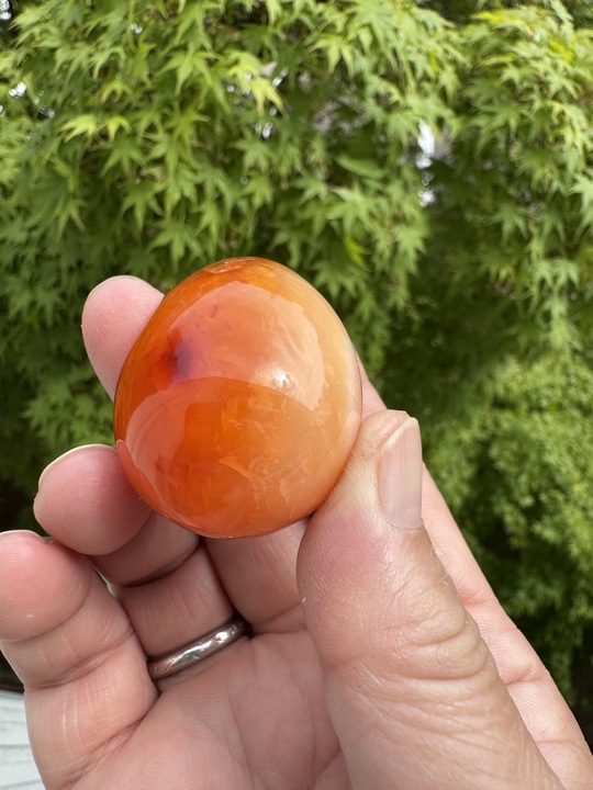 カーネリアン ❣️ドゥルージージオード付き♡ 結晶に虹あり♡ カーネリアン ❣️ドゥルージージオード付き♡ 結晶に虹あり♡