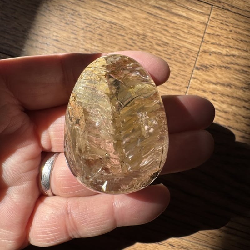 エレスチャルクォーツ 〜最終形態の水晶が持つ神秘の波動〜 | Studio