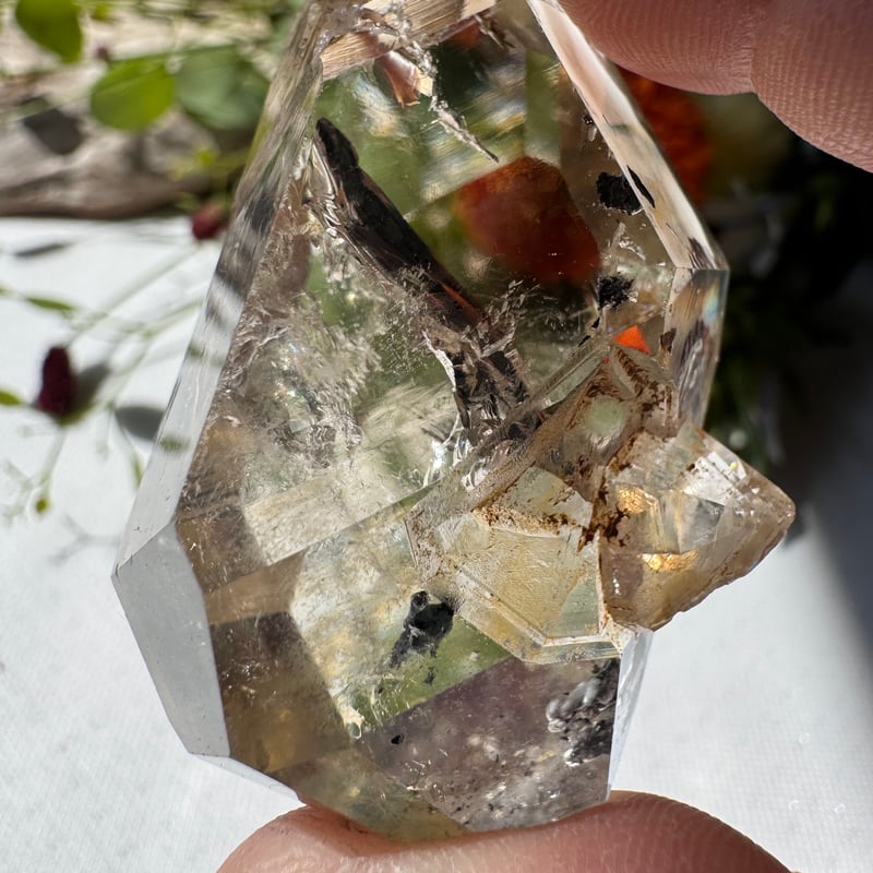 静けさの奥に灯る黄金の記憶》 非加熱シトリン | Studio Kururi