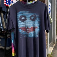 THE DARK KNIGHT JOKER Tシャツ