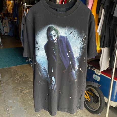 THE DARK KNIGHT ジョーカー Tシャツ
