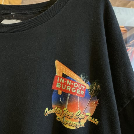 IN-N-OUT BURGER Tシャツ　①