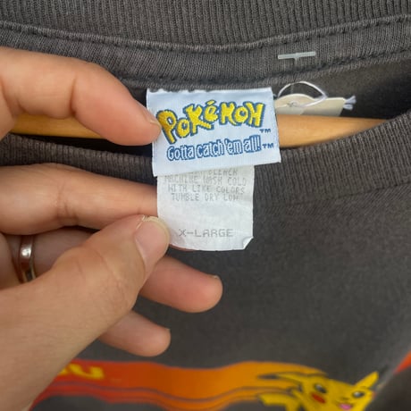 PIKACHU Pokemon @1999 Nintendo OFFICIAL Tシャツ