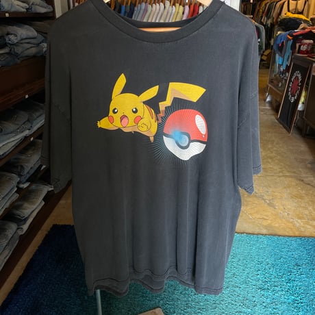 Pokémon ©️2007 ピカチュウ　Tシャツ