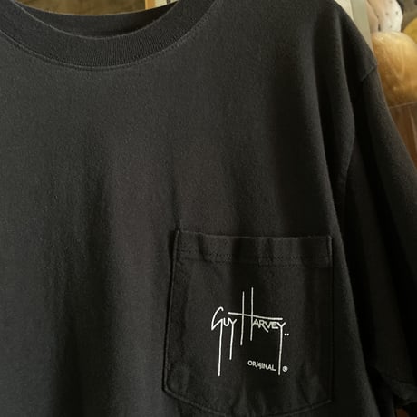 魚tee 黒　サメ