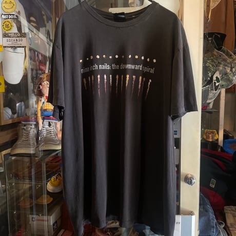 nine inch nails:the downward spiral Tシャツ