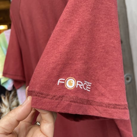 carhartt Tシャツ　えんじ系