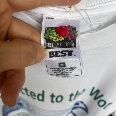 90's Apple Connected to the World Tシャツ