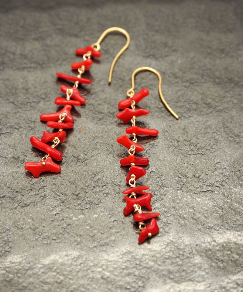 レッドコーラル ロングピアス Red Coral Earrings | C and N