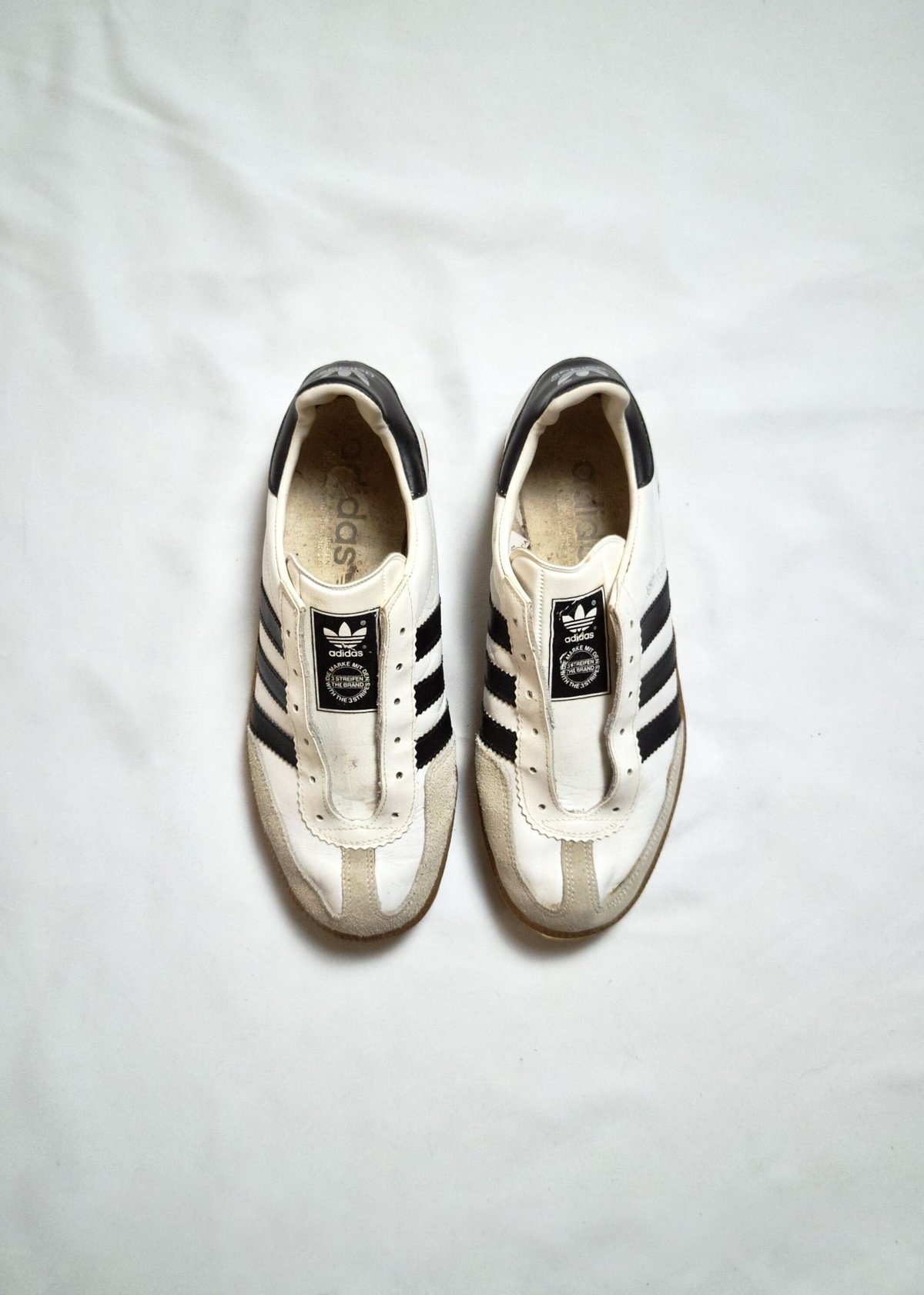 VINTAGE" adidas UNIVERSAL   Altlust