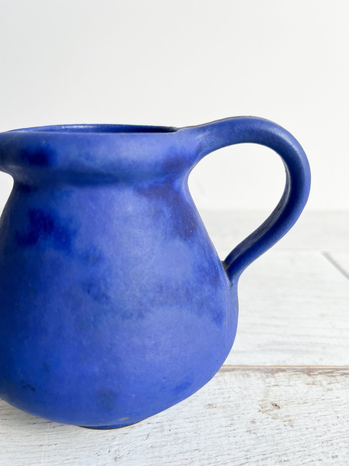 ドイツ　Fat Lava Heyne(ハイネ)の青いヴィンテージ花瓶 ドイツ Fat Lava Heyne(ハイネ)の青いヴィンテージ花瓶 Heyne