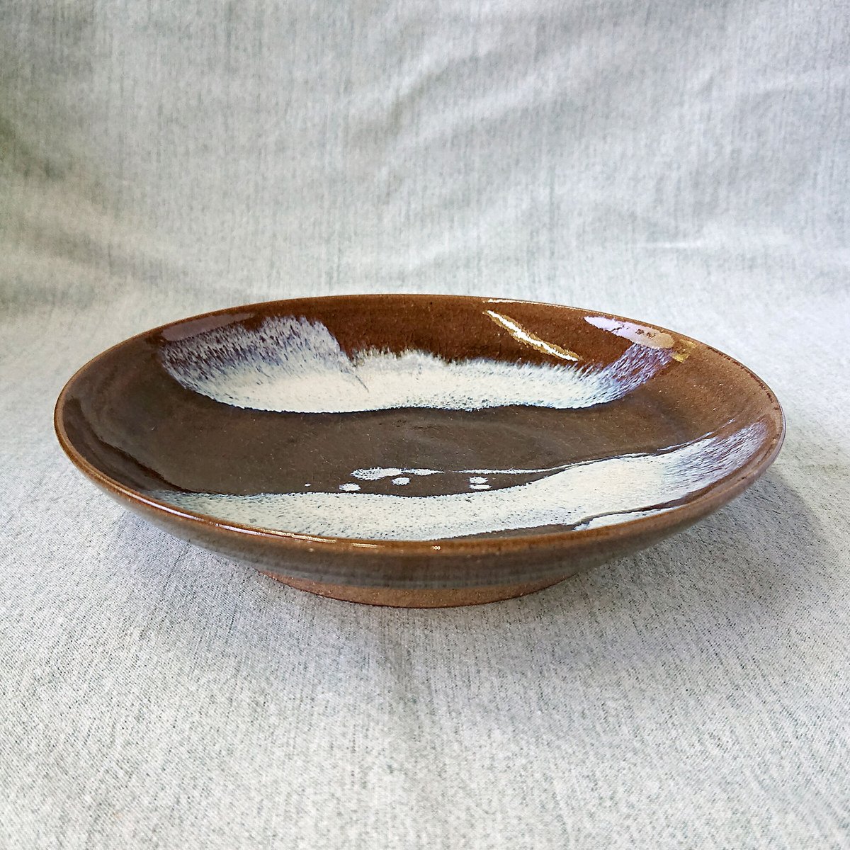 7寸皿 小岱ワラ白打掛け ノーマル形 | 小岱焼 末安窯 〜ONLINE SHOP 〜