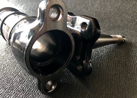 Flo's AE86  スピンドル左右セット