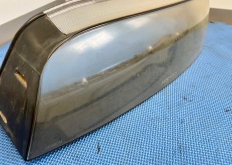 【中古】 R33スカイラインGT-R  後期純正  ヘッドライトレンズ BCNR33